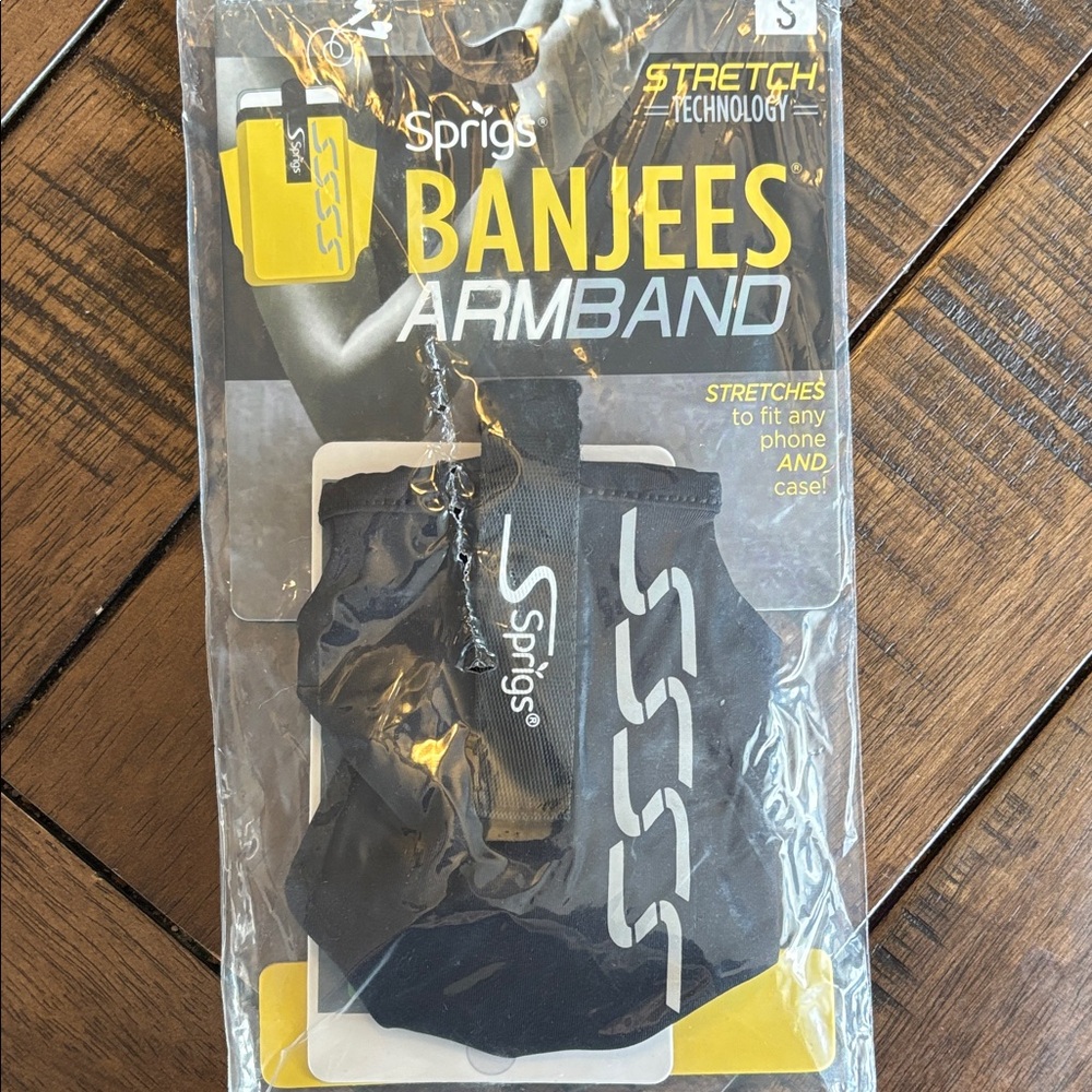 Sprigs Banjees Black Armband